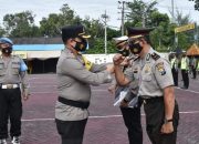 Kapolres Trenggalek Pimpin Upacara Anugerah Kenaikan Pangkat dan Penghargaan Kepada Anggota Berprestasi