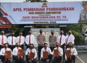 Kapolres Tulungagung Beri Penghargaan Kepada 12 Anggota Berprestasi