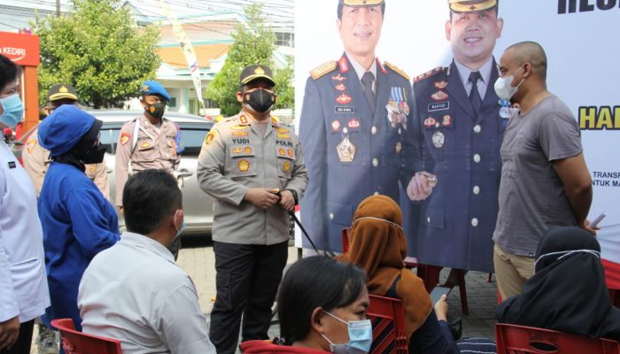 Polres Kediri Kota Grebek 1 Juta Vaksinasi dalam 1 Hari