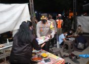 Terdampak PPKM Darurat, Kapolres Kediri Bagikan Ratusan Paket Sembako Kepada Masyarakat