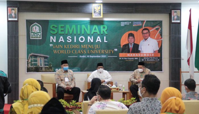 Kepala Staf Kepresidenan RI Hadiri Seminar Nasional di IAIN Kediri