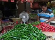 Jelang Natal dan Tahun Baru, Harga Cabai di Pasar Tradisional Ngemplak Tulungagung Merangkak Naik