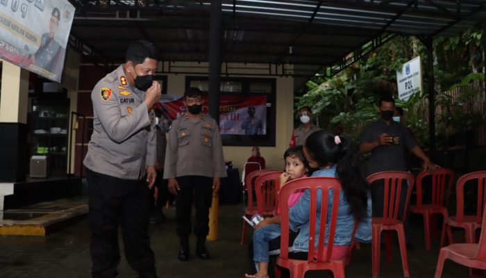 Jelang Nataru, Polres Ponorogo Targetkan Vaksinasi Tercapai 70 Persen