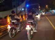 Pasukan Pamor Keris Polres Pamekasan Gencar Operasi Prokes ke Cafe dan Pertokoan, Tekan Penyebaran Covid-19