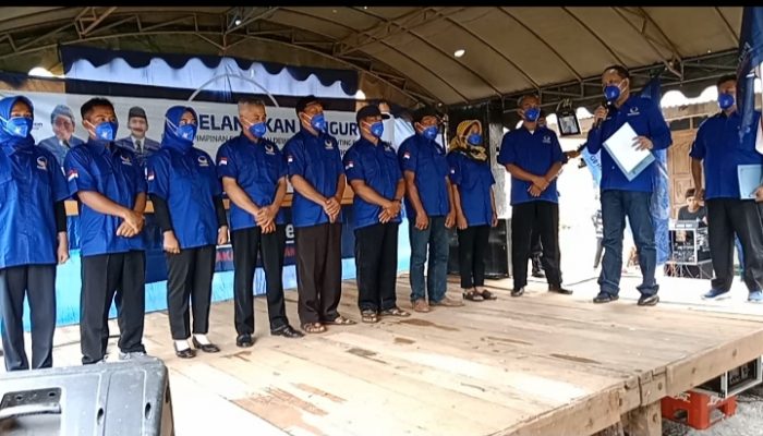 Perkuat Konsolidasi dan Struktural di Dapil III, Ketua DPD NasDem Ponorogo Ipong Muchlissoni Lantik Pengurus DPC dan DPRt Se Kecamatan Pudak