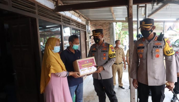 Balita Kelainan Jantung Mendapat Perhatian Dua Kapolres di Madiun