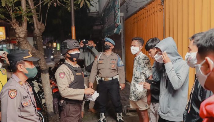 Polres Kediri Gelar Patroli Pamor Keris Skala Besar Perketat Prokes