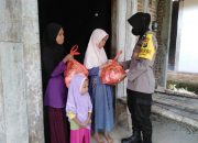 Jumat Berkah Dan Maulid Nabi Muhammad SAW,Polsek Mlarak Salurkan Paket Sembako Peduli Anak Yatim Piatu dan Kaum Duafa