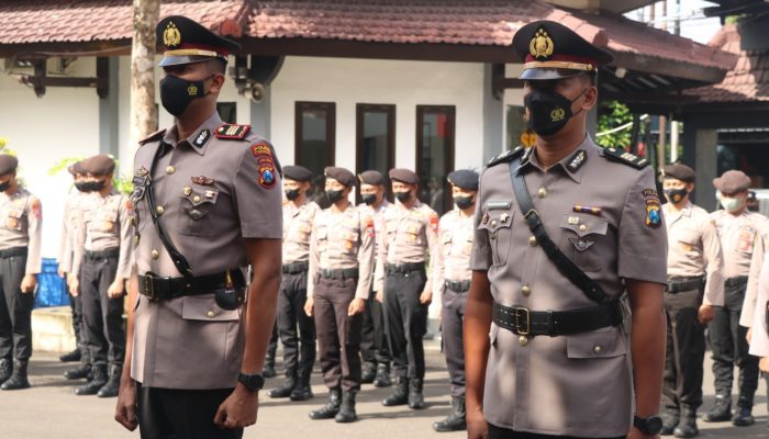 Kapolres Ponorogo Pimpin Upacara Serah Terima Jabatan (Sertijab) Kasat Lantas