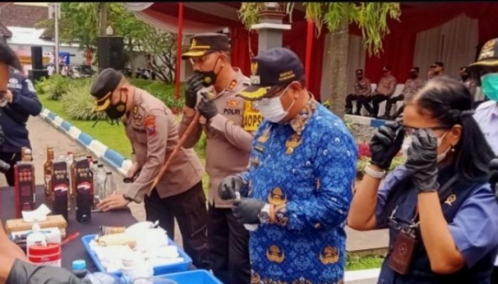 Akhir Tahun 2022, Polres Tulungagung Musnahkan Rubuan Barang Bukti