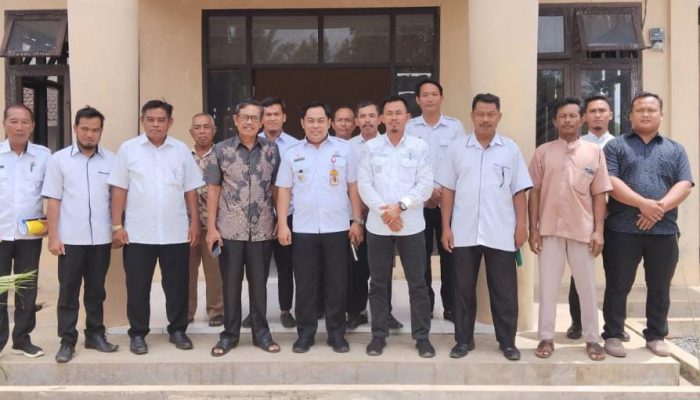 Kunker di Desa Peraduan Waras Ini Pesan Camat Baru Abung Timur 