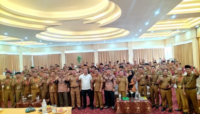 Pj Bupati TBB Buka Bimtek Badan Kerjasama Antar Tiyuh