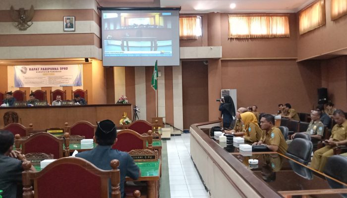 DPRD Ponorogo Gelar Rapat Paripurna Dengan 2 Agenda Penting, Pengambilan Keputusan Dan Pandangan Umum Fraksi-Fraksi