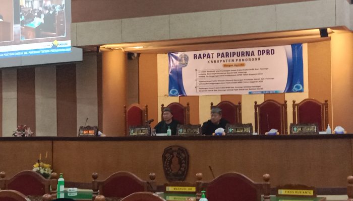 Rapat Paripurna DPRD Ponorogo, Sepakat Bentuk Pansus Bahas Raperda Pertanggungjawaban Pelaksanaan APBD Tahun 2022