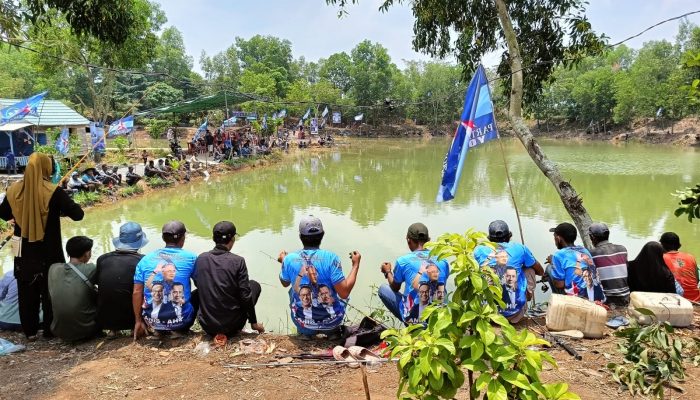 Mancing Gratis Warnai HUT Demokrat. Wansori Kami Akan Serap Aspirasi Masyarakat