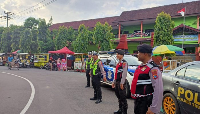 Patroli Ngabuburit Polres Trenggalek,  Berikan Rasa Aman dan Nyaman ke Ke Masyarakat