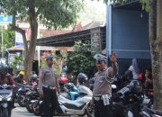 Respon Cepat, Polisi Tertibkan Parkir Liar di Trenggalek