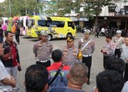 Pastikan Lancar, Polres Trenggalek Kawal Pemberangkatan Wisudawan Perguruan Pencak Silat