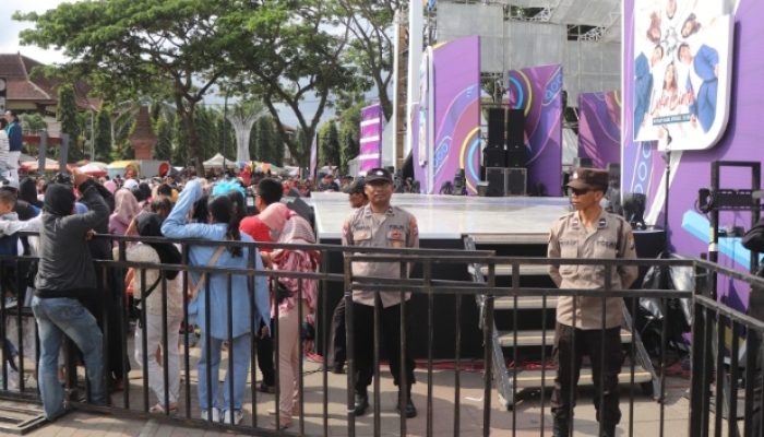 Karnaval SCTV, Polres Trenggalek Libatkan Ratusan Personel Pengamanan