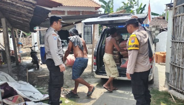 Polsek Kedungwaru Berikan Bantuan Bahan Bangunan untuk Pembangunan Musholla Wakaf Al Mubarokah