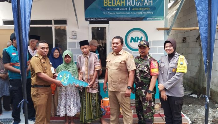 Babinsa Koramil 0818/23 Jabung Hadiri Peresmian Bedah Rumah oleh LAZ Nurul Hayat di Dusun Kemantren