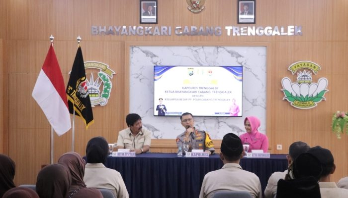 Kapolres Trenggalek Gelar Silaturahmi Bersama PP Polri dan Warakawuri